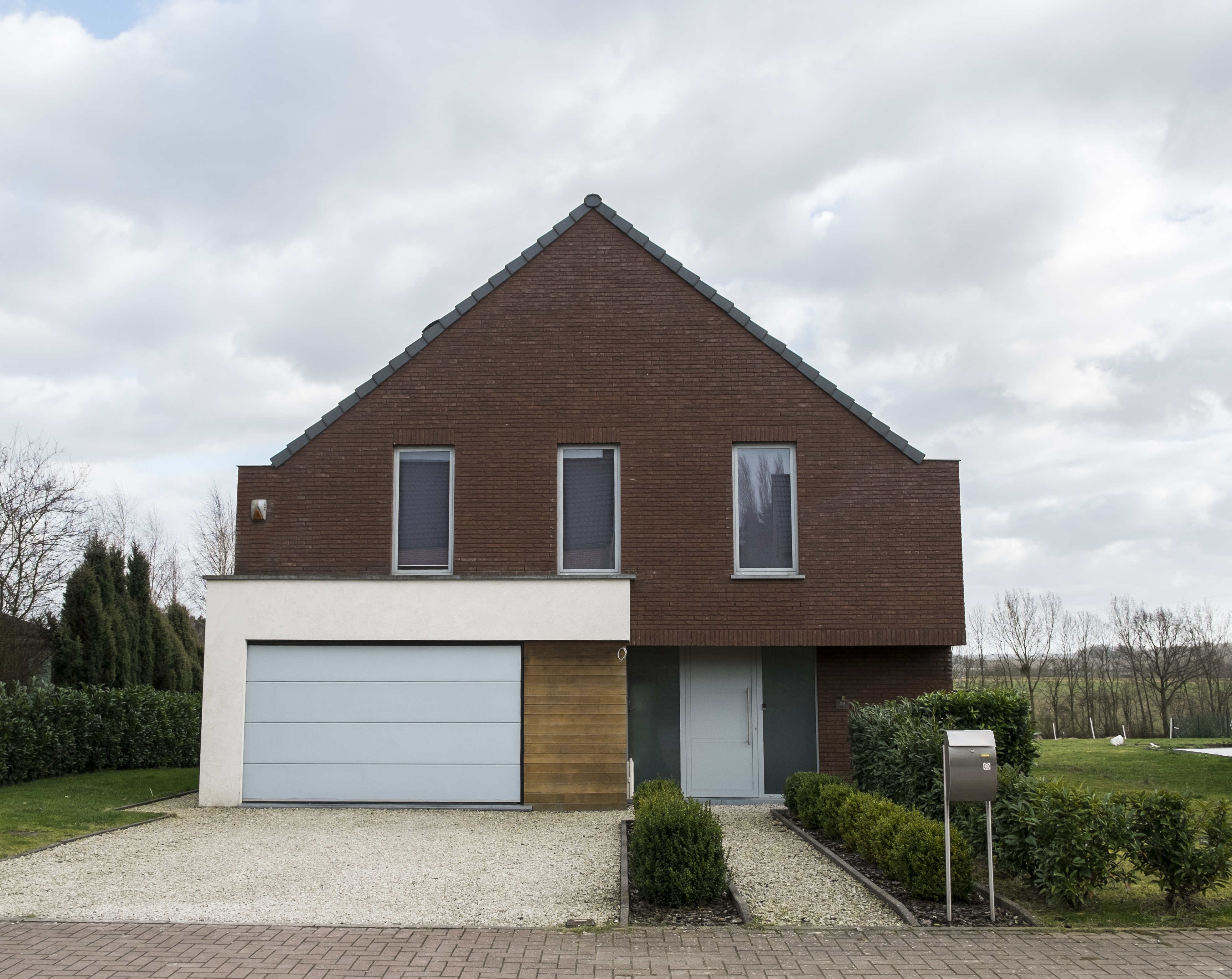 Conception et suivi de chantier d'une maison basse énergie en Région Wallonne - Régis Lessent architecte à Villers-le-Bouillet